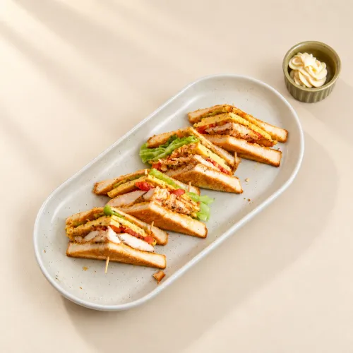 Egg & Chicken Toast at Calorie Kitchen