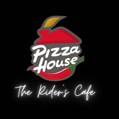 Thandoori Chicken Pizza at Pizza House The Rider's Cafe