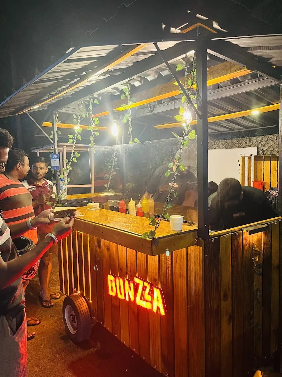 BUNZZA in Malabe