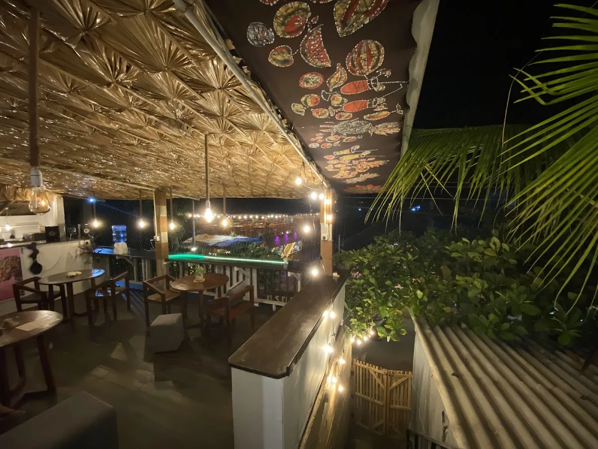 Casa Moon Trincomalee Beach Hotel & Restaurant in Trincomalee