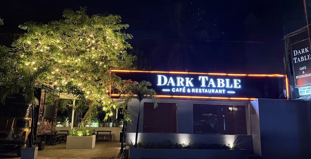 Dark Table - Cafe & Restaurant in Kotte