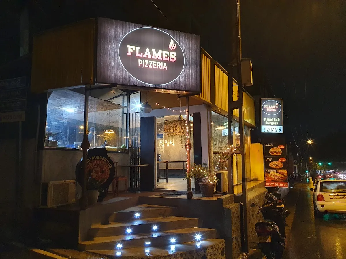 Flames Pizzeria in Pannipitiya