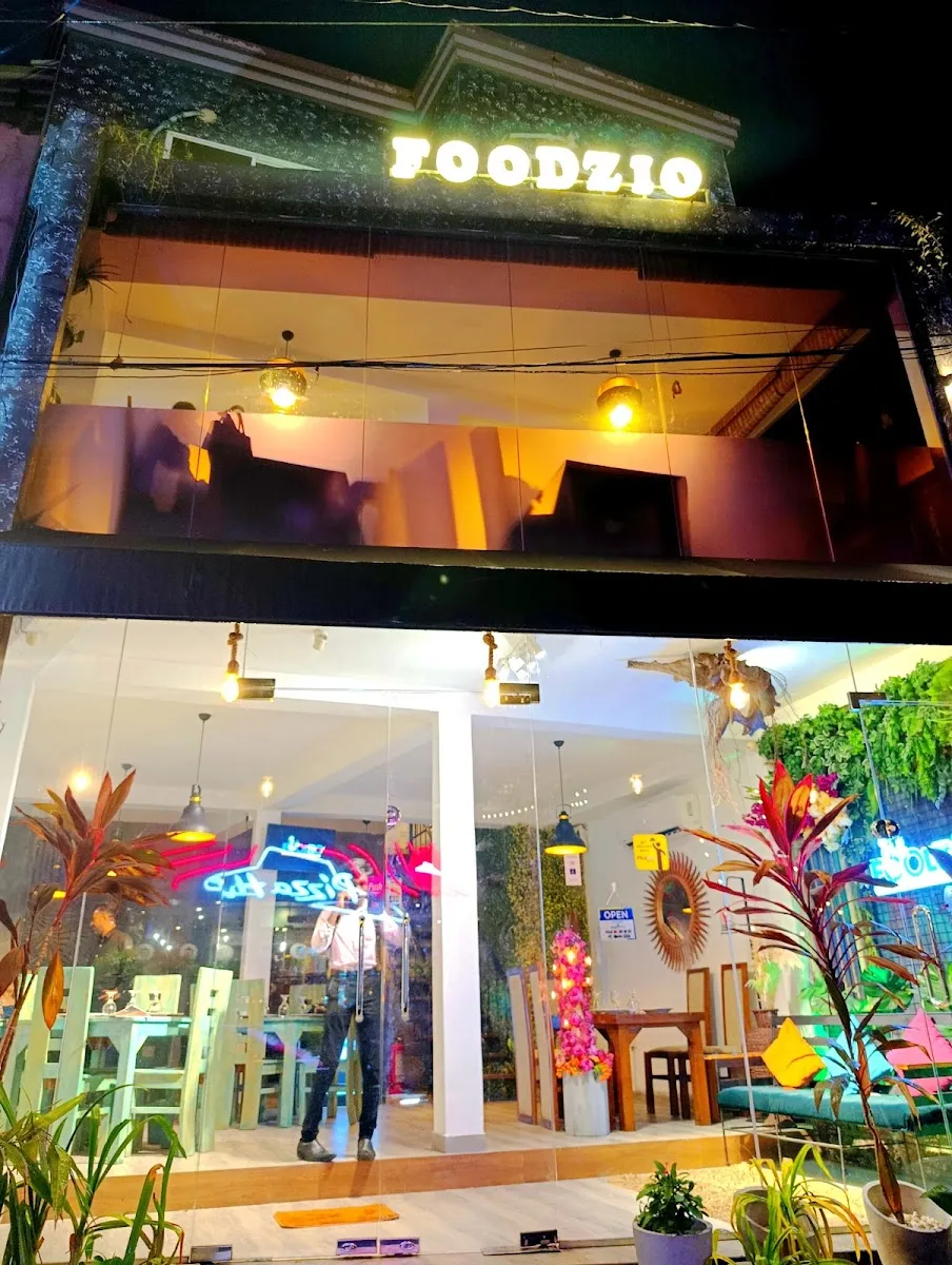 Foodzio family restaurant & BYOB in Kotte