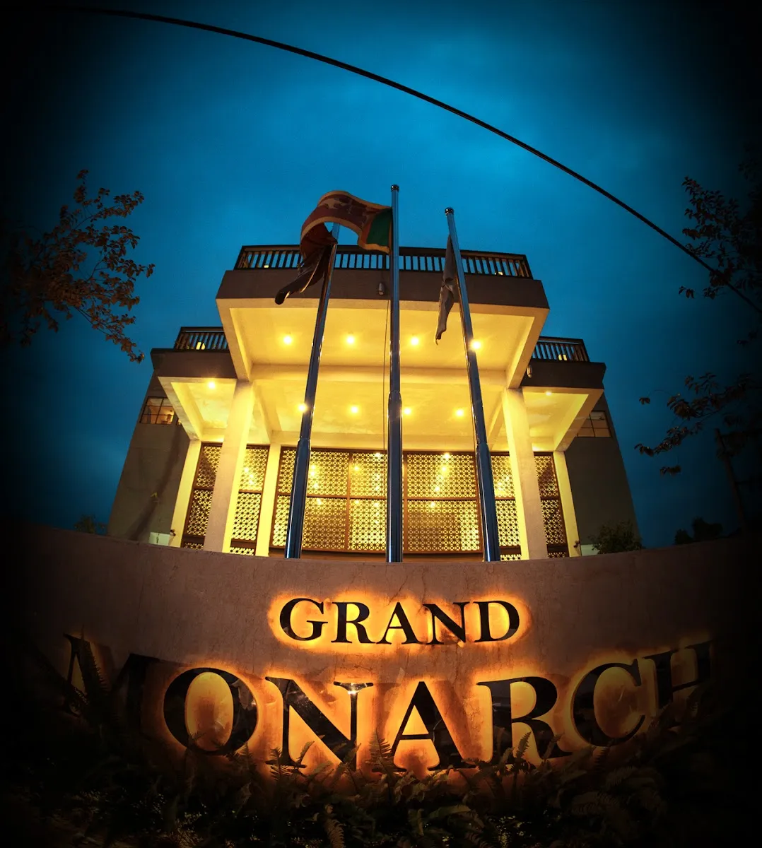 Grand Monarch in Talawatugoda
