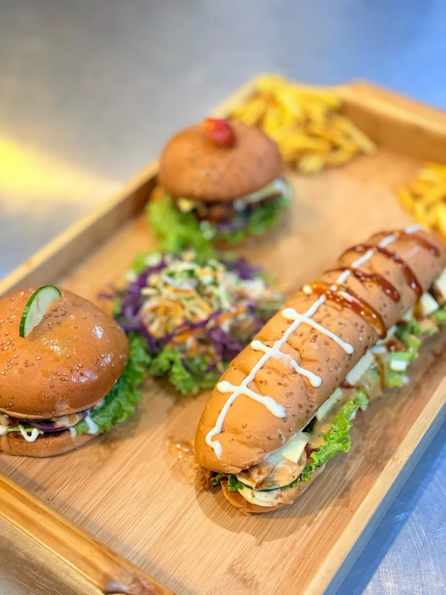 Groovy Banquet & Restaurant in Kohuwala