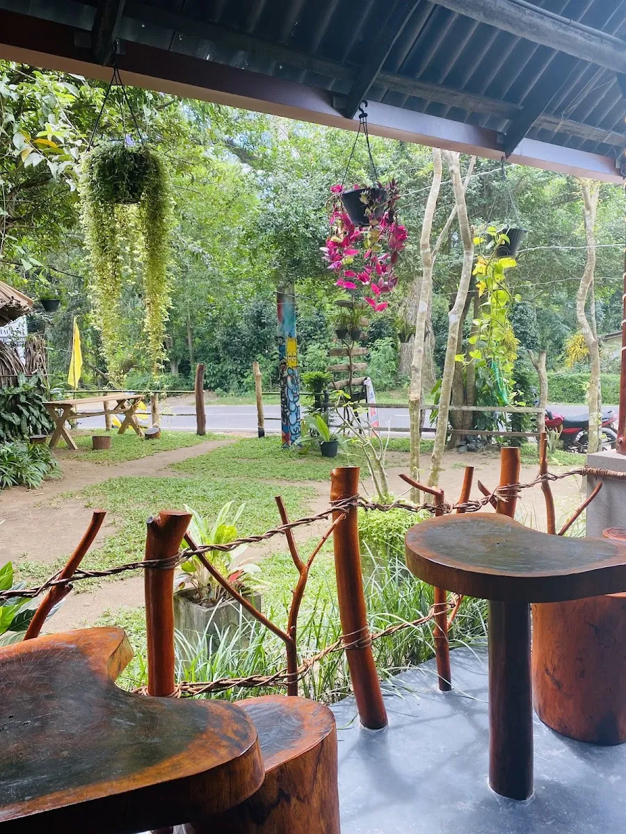 Laya's Place ( Food & Beverage ) in Monaragala