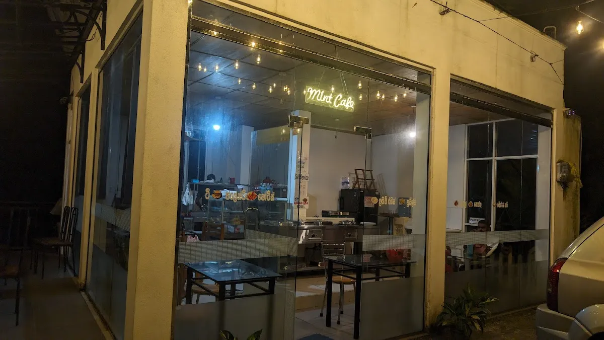 Mint Cafe in Ratnapura