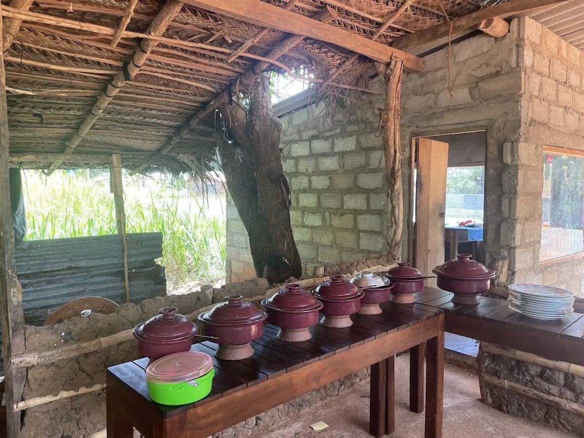 Pushpa Restaurant in Mihintale