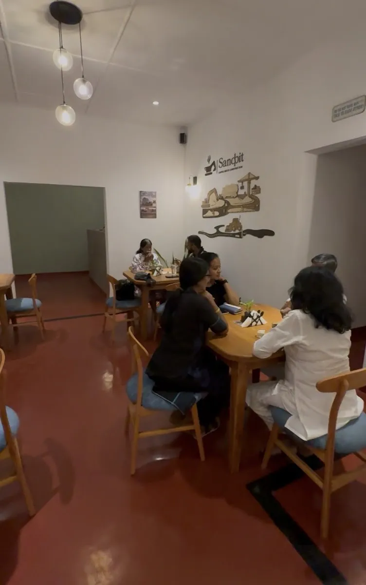 Sandpit Cafe Mount Lavinia in Mount Lavinia
