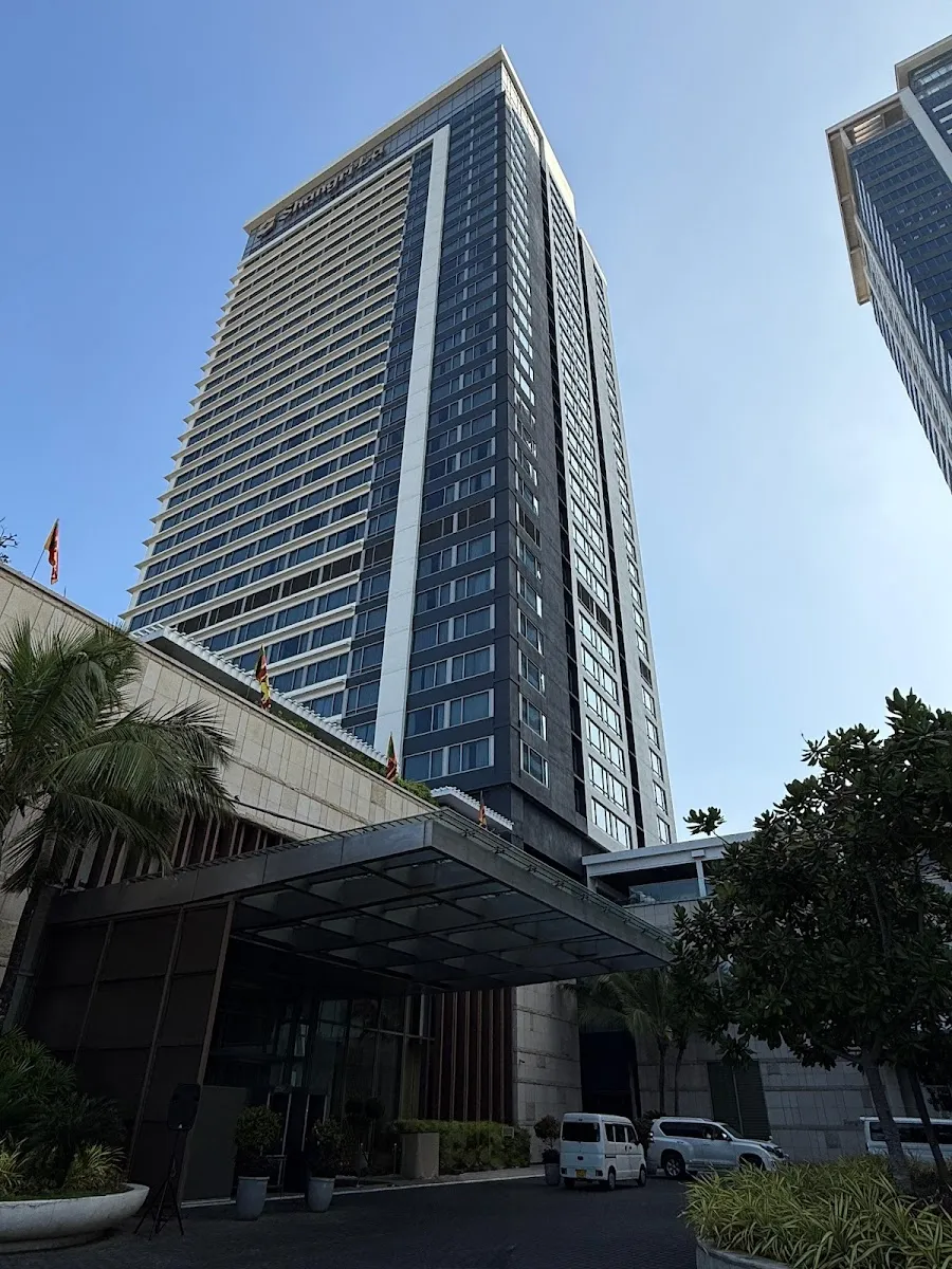 Shangri-La Colombo in Colombo