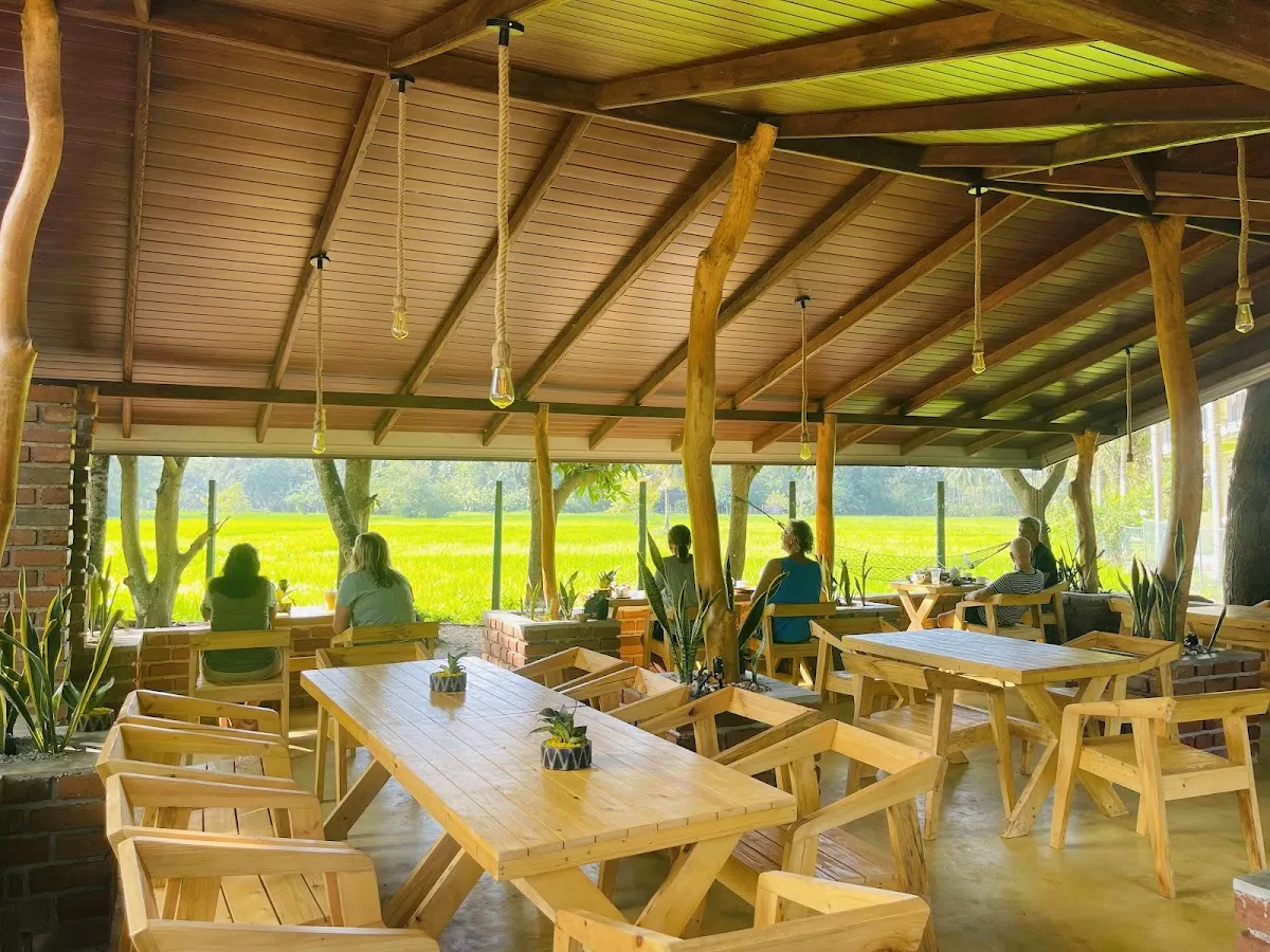 The Grand Lavish Restaurant in Polonnaruwa