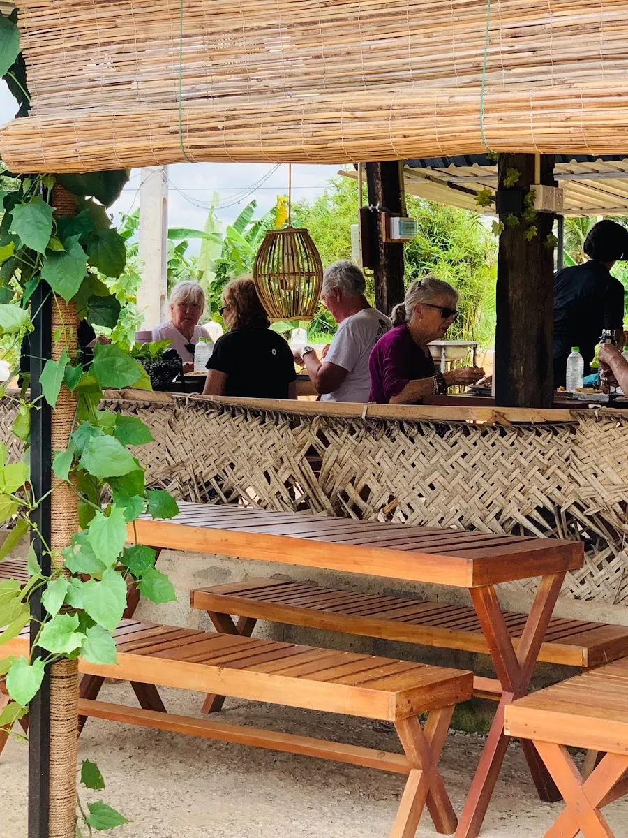 Wild Leaf Restaurant - Wilpattu in Nochchiyagama