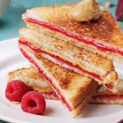 TOAST 3PCS WITH BUTTER JAM