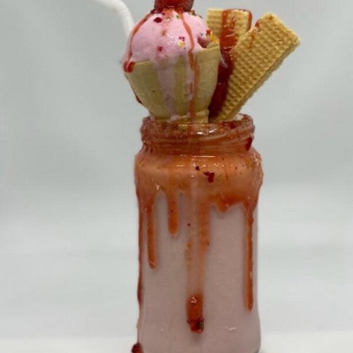 STRAWBERRY MILKSHAKE (Lite)