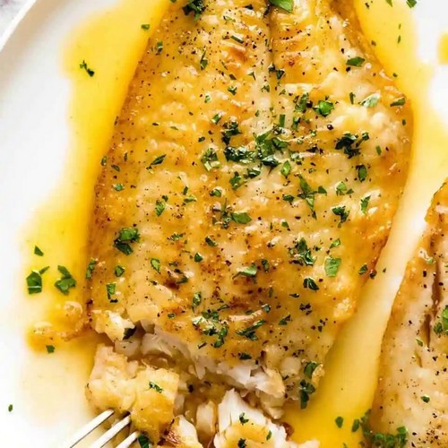 Fried Fish & Garlic at Hotel Sanvilla 