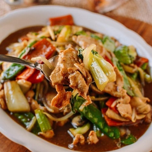 Chicken Chopsuey  at Hotel Sanvilla 