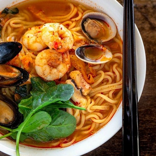Sea Food Noodles at Hotel Sanvilla 