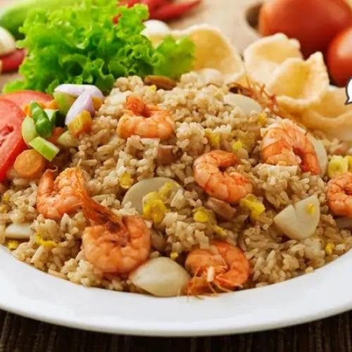 Nasi goreng seafood at Hot Master
