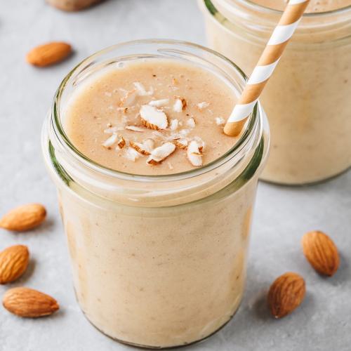 ALMOND MILKSHAKE