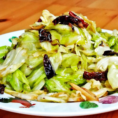 Stir fried cabbage with dry chili
