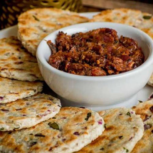 Sri Lanka Coconut Roti with Black Curry Mushroom