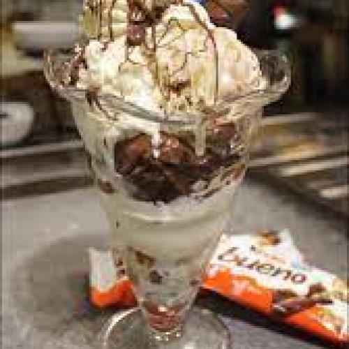KINDER DELIGHT at Indulge Dessert Co