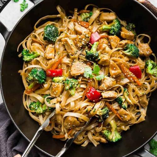 Mongolian Noodles SeaFood 