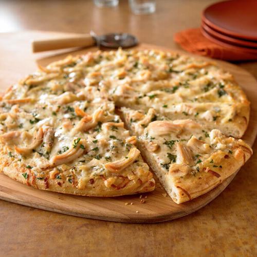 Butter Chicken Masala Pizza