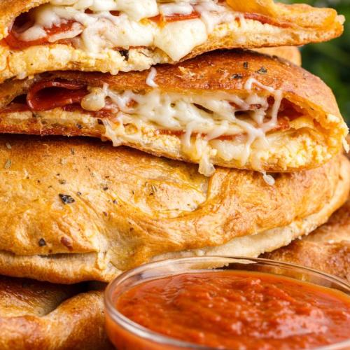 Pork Calzone (Pork, Bell pepper, Onion, Cheese)