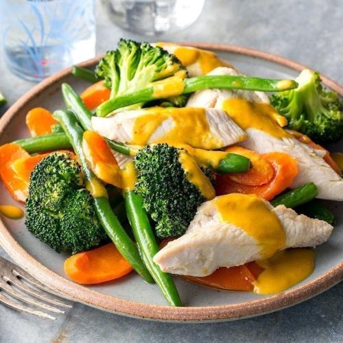 Chicken with steam Vegetable