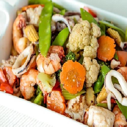 136 Seafood Chopsuey Rice