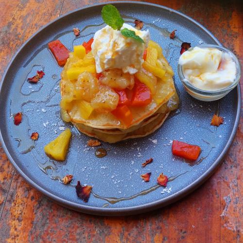 TROPICAL PARADISE at Salt House Cafe
