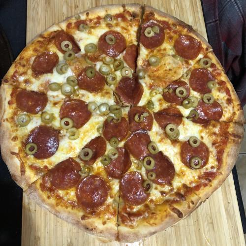Salami Pizza (Beef)