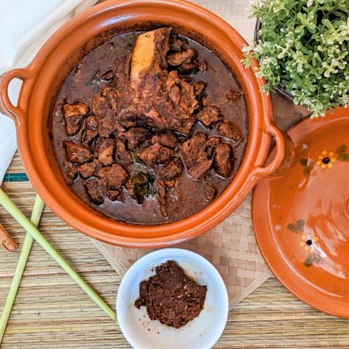 Black Pork Curry