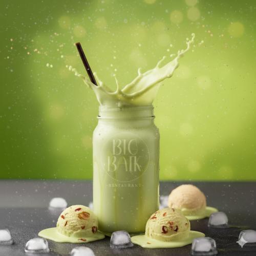 Fruit &amp; Nut Shake at Big Baik Restaurant