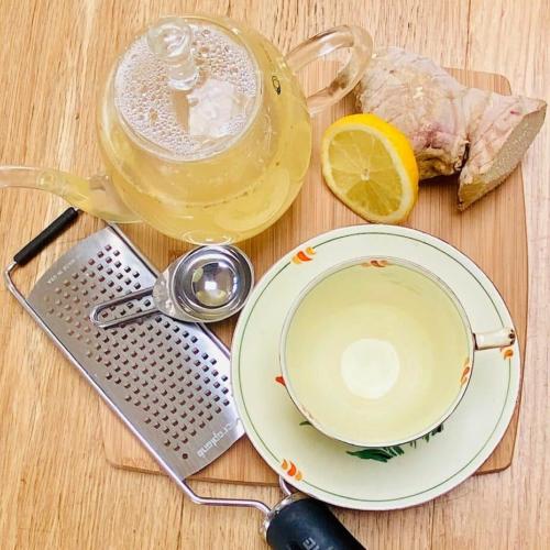 Ginger Honey Lemon Tea pot
