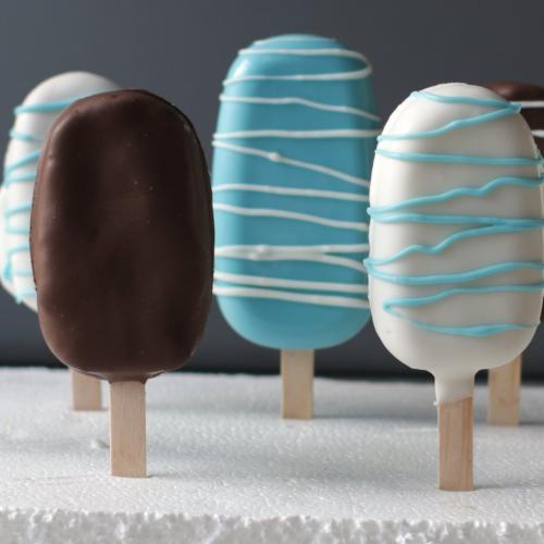 CAKE POPSICLE new at Traveler's Cafe