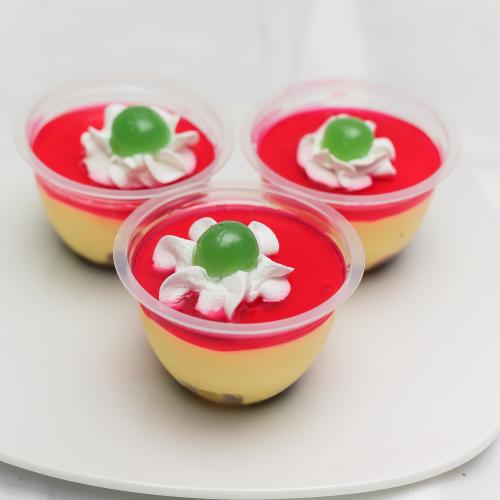 Fruit Trifle cup at Traveler's Cafe