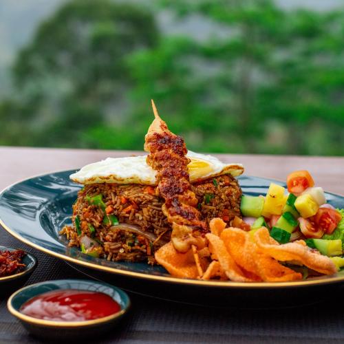 NASIGURANG at The MistyVibe Restaurant & Cafe