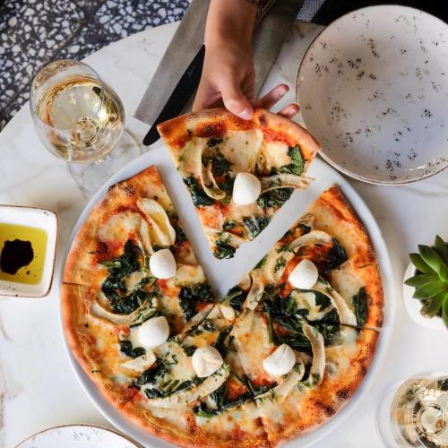 Bacoroni Pizza